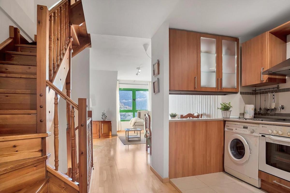 Argualas Triplex Con Piscina 팬틱코사 외부 사진